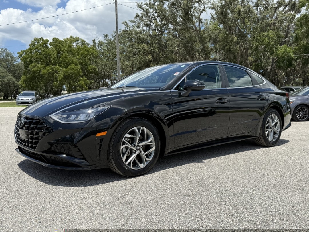 2022 Hyundai Sonata SEL's photo