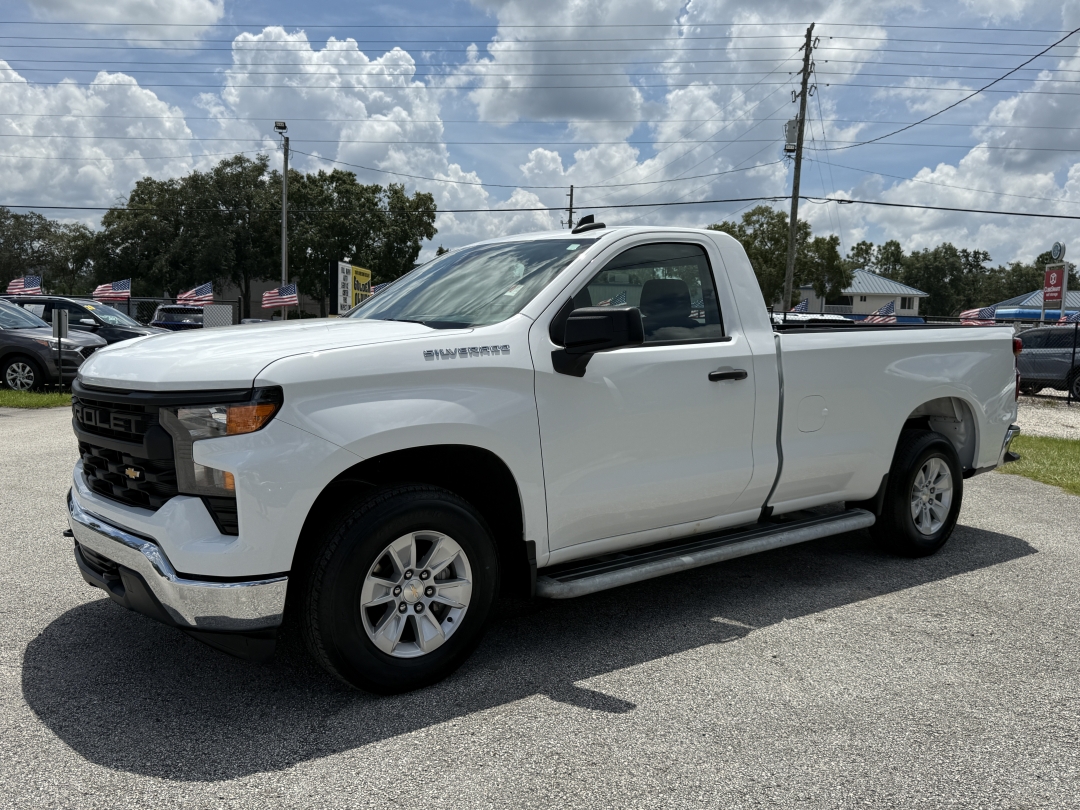 2024 Chevrolet Silverado 1500 Work Truck's photo