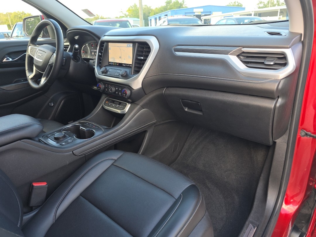 2023 GMC Acadia SLT - Photo 14