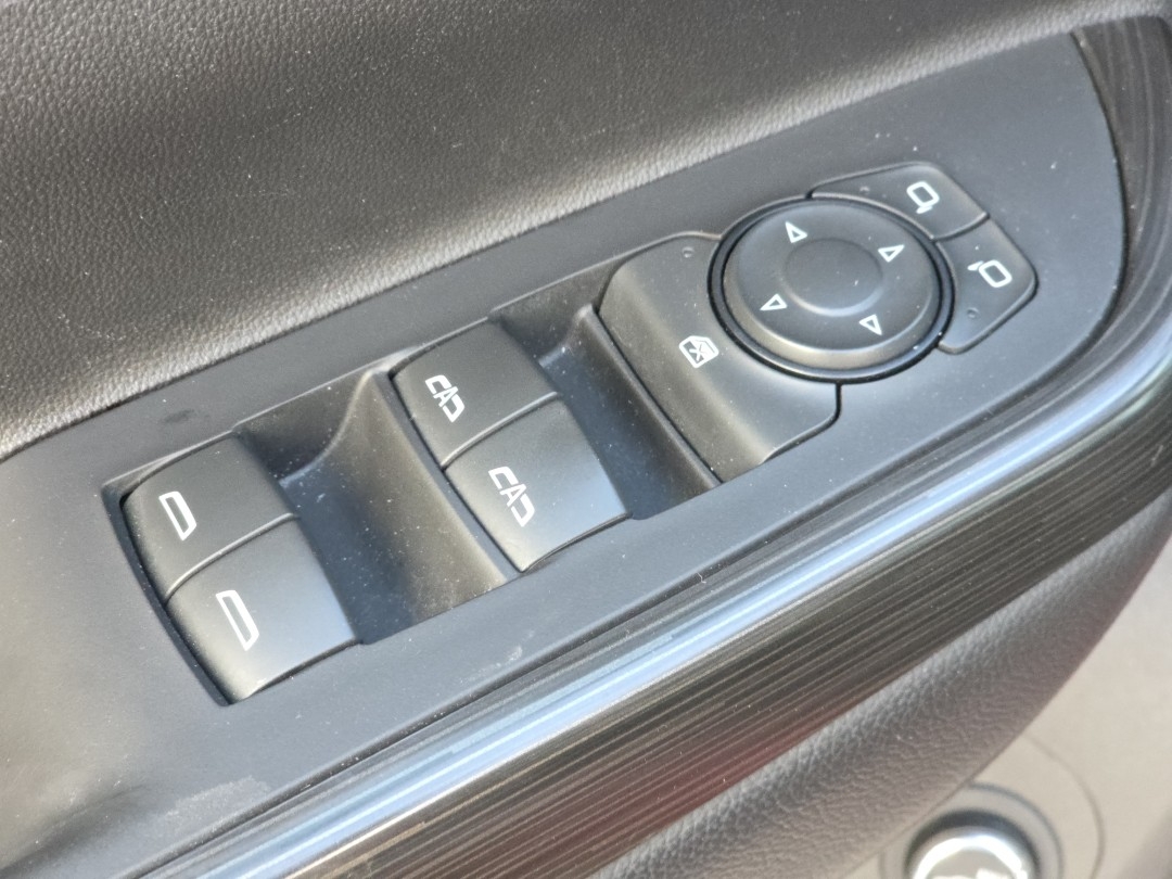 2023 GMC Acadia SLT - Photo 21