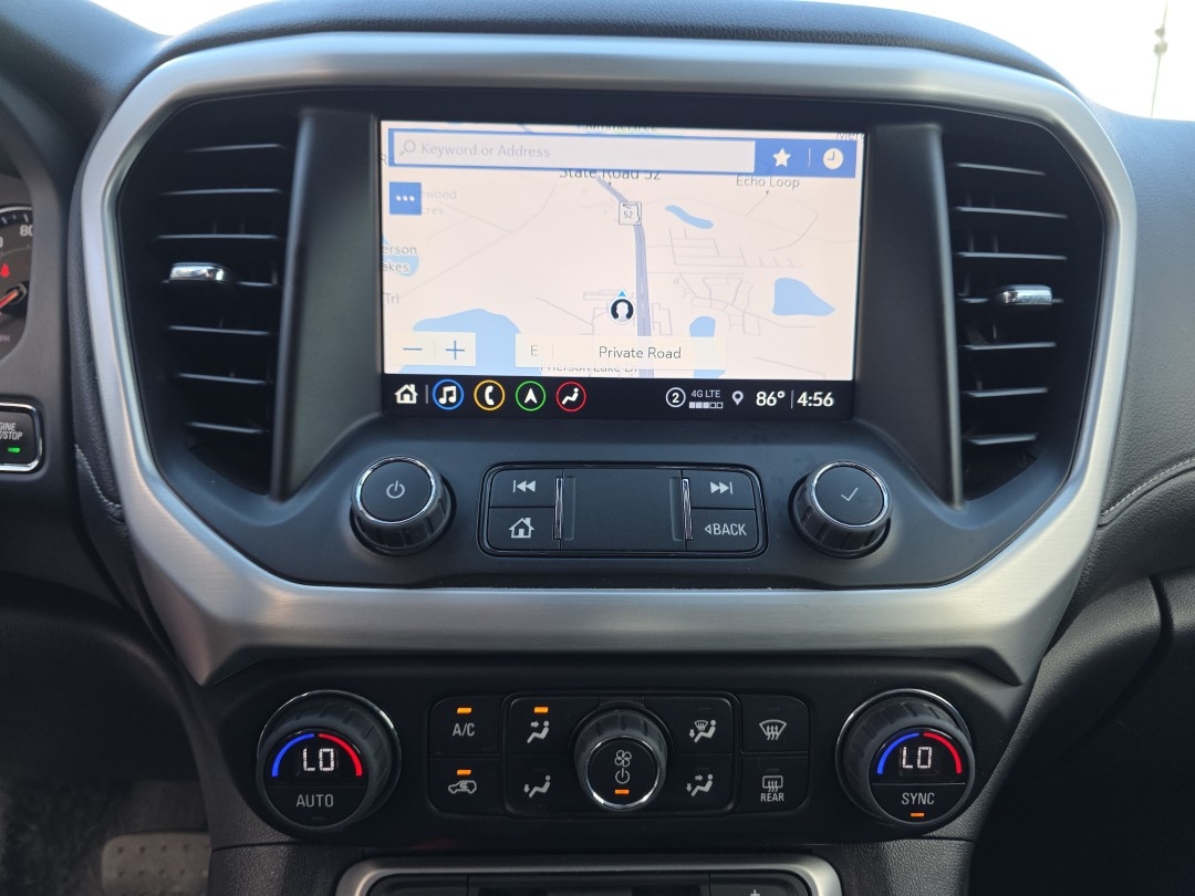 2023 GMC Acadia SLT - Photo 24