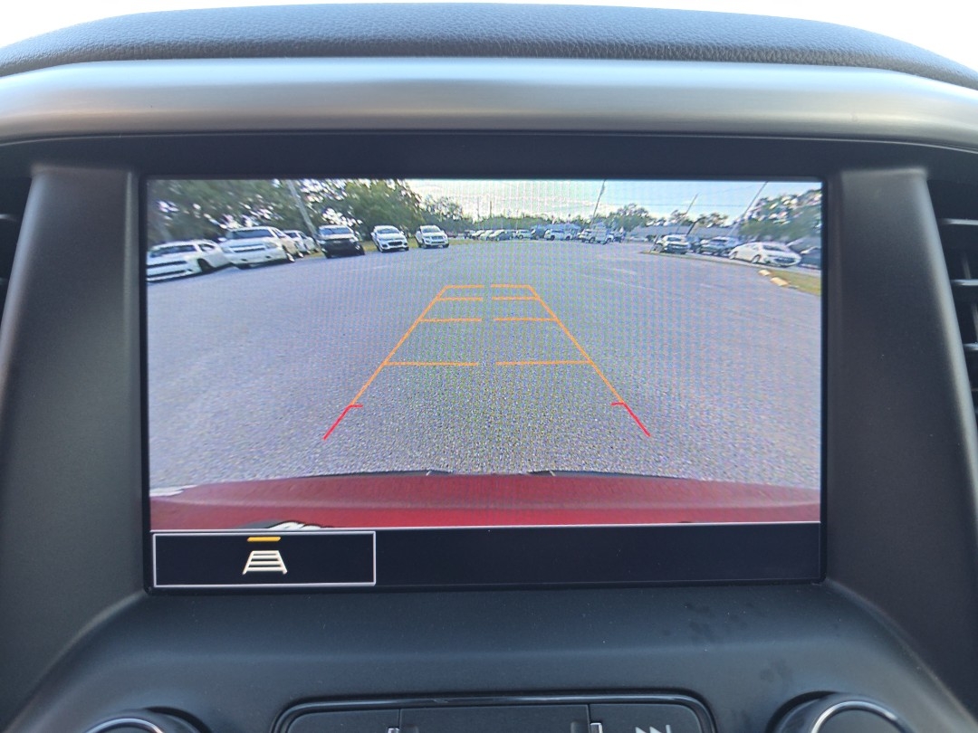 2023 GMC Acadia SLT - Photo 26