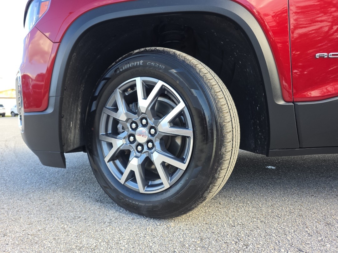 2023 GMC Acadia SLT - Photo 37