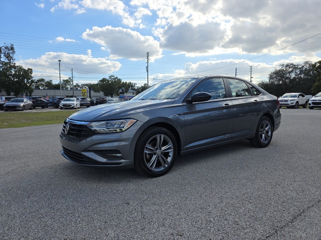 2019 Volkswagen Jetta R-Line