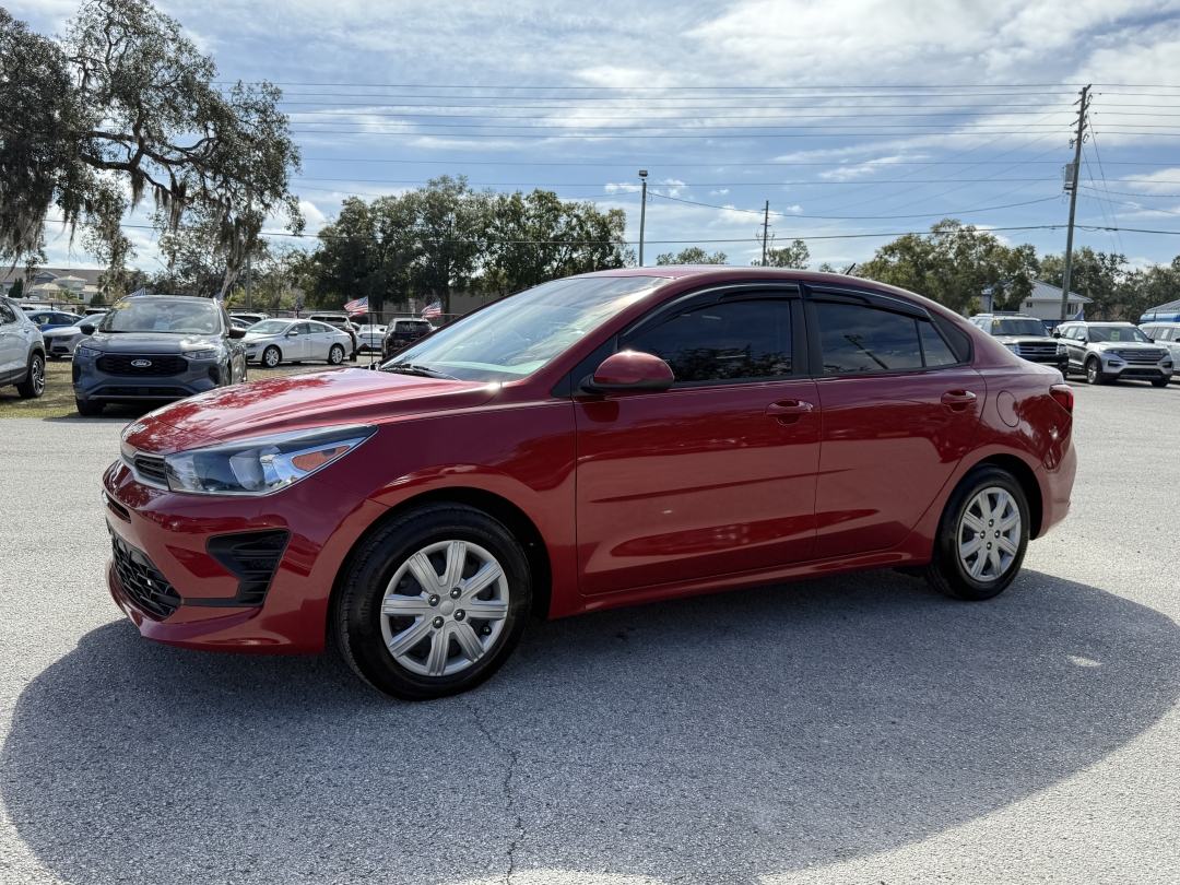 2023 Kia Rio S's photo