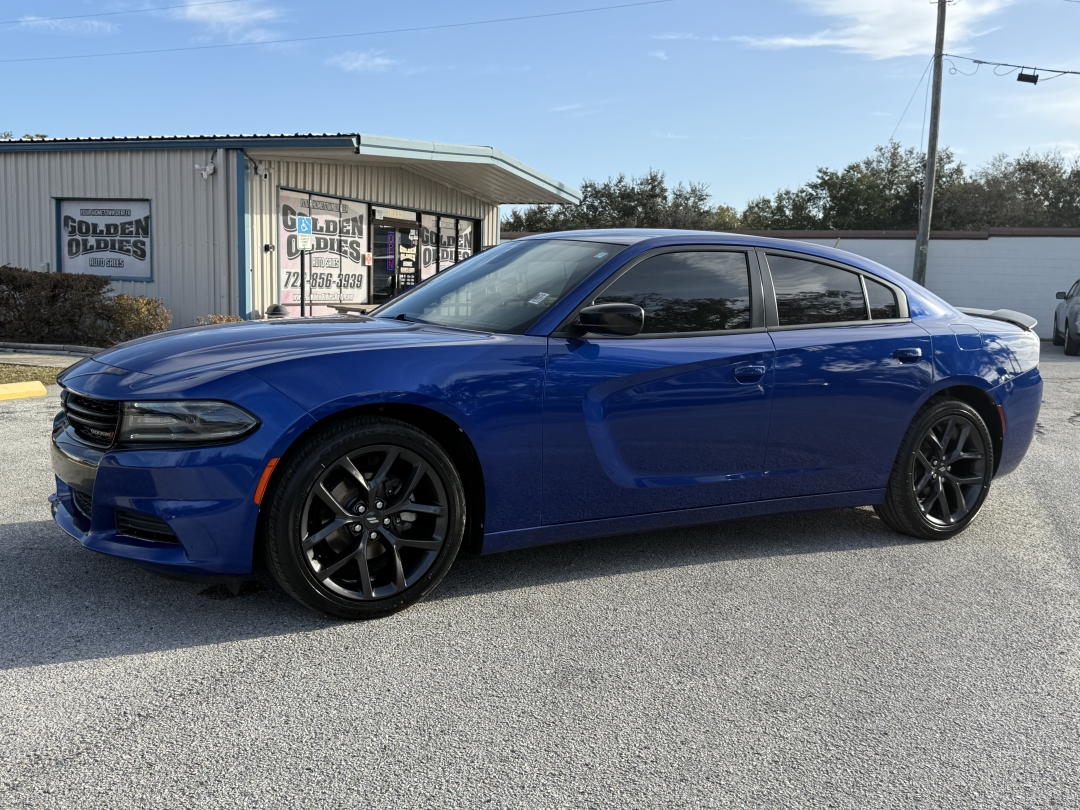 2021 Dodge Charger SXT's photo