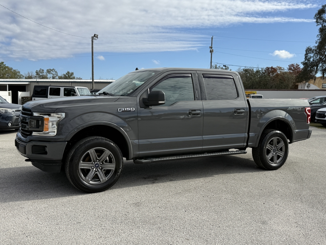 2020 Ford F-150 XLT's photo