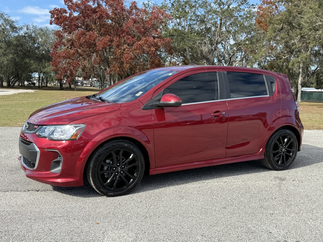 2020 Chevrolet Sonic Premier's photo