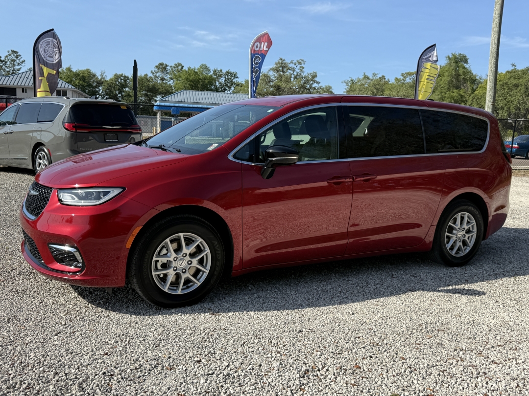 2025 Chrysler Pacifica