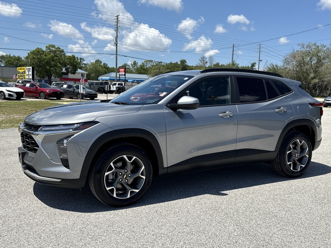 2025 Chevrolet Trax's photo