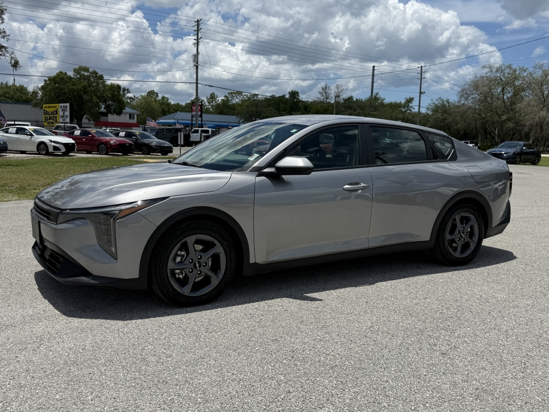 2025 Kia K4's photo