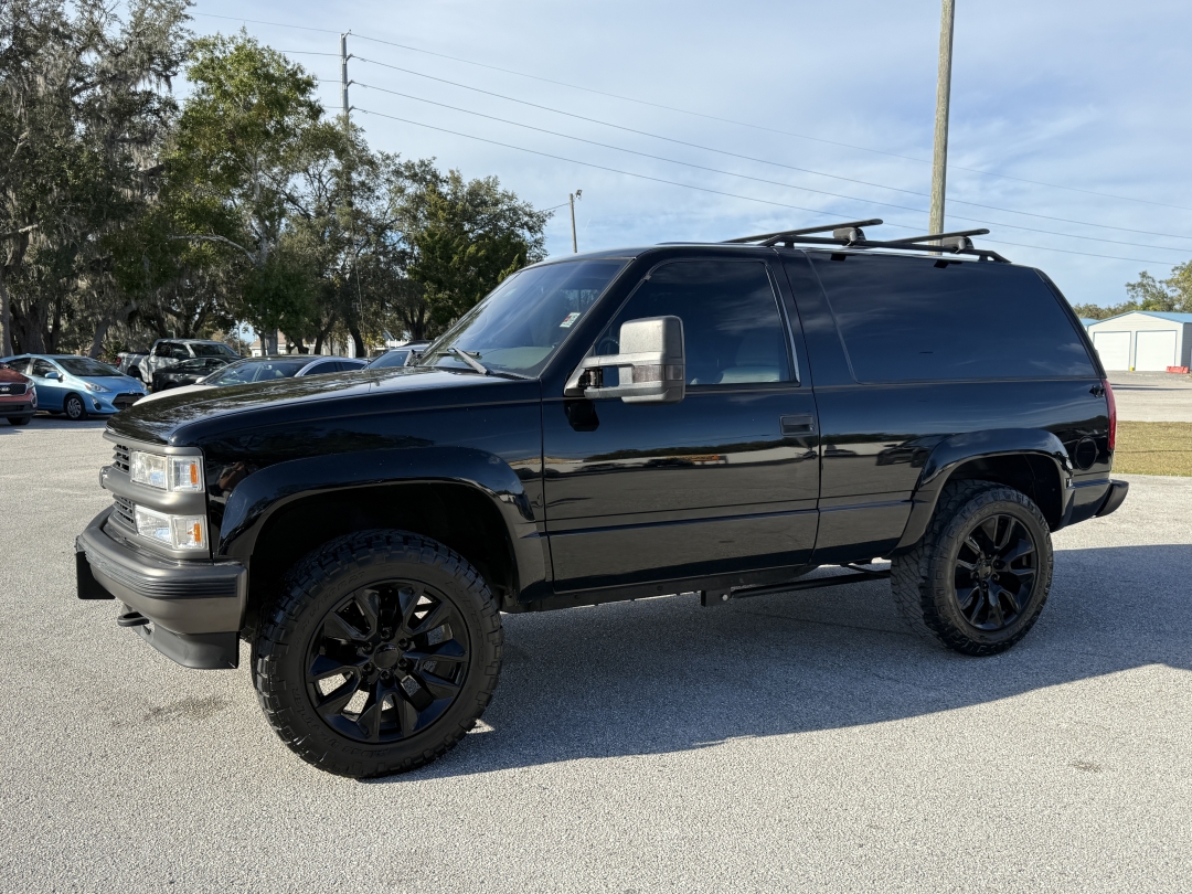 1998 Chevrolet Tahoe Base's photo